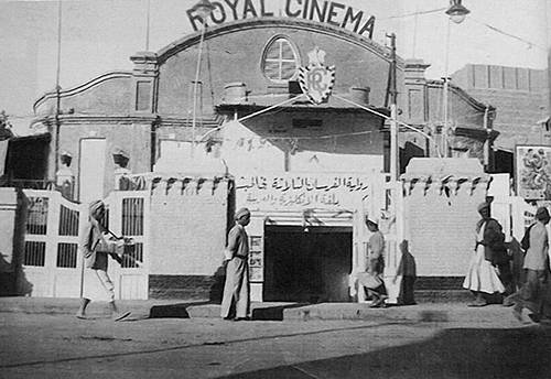 Download Royal cinema (500Wx344H)